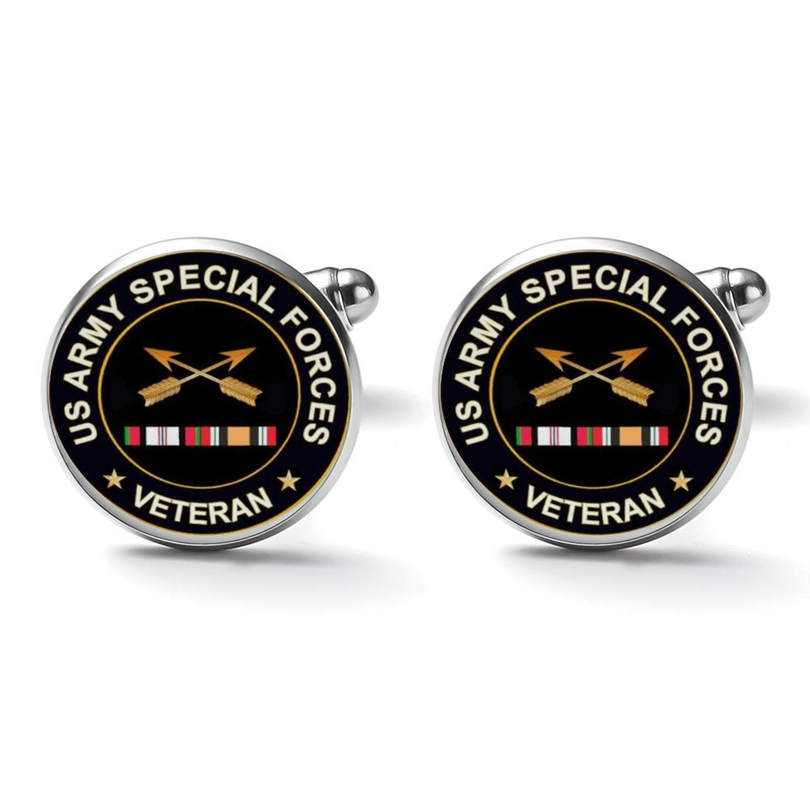 Men&#39;s Custom Made Alloy Silver Cufflinks W Black Carbon Fiber Background U.S. Army Special Forces Insignia Come With Your Initials On Them